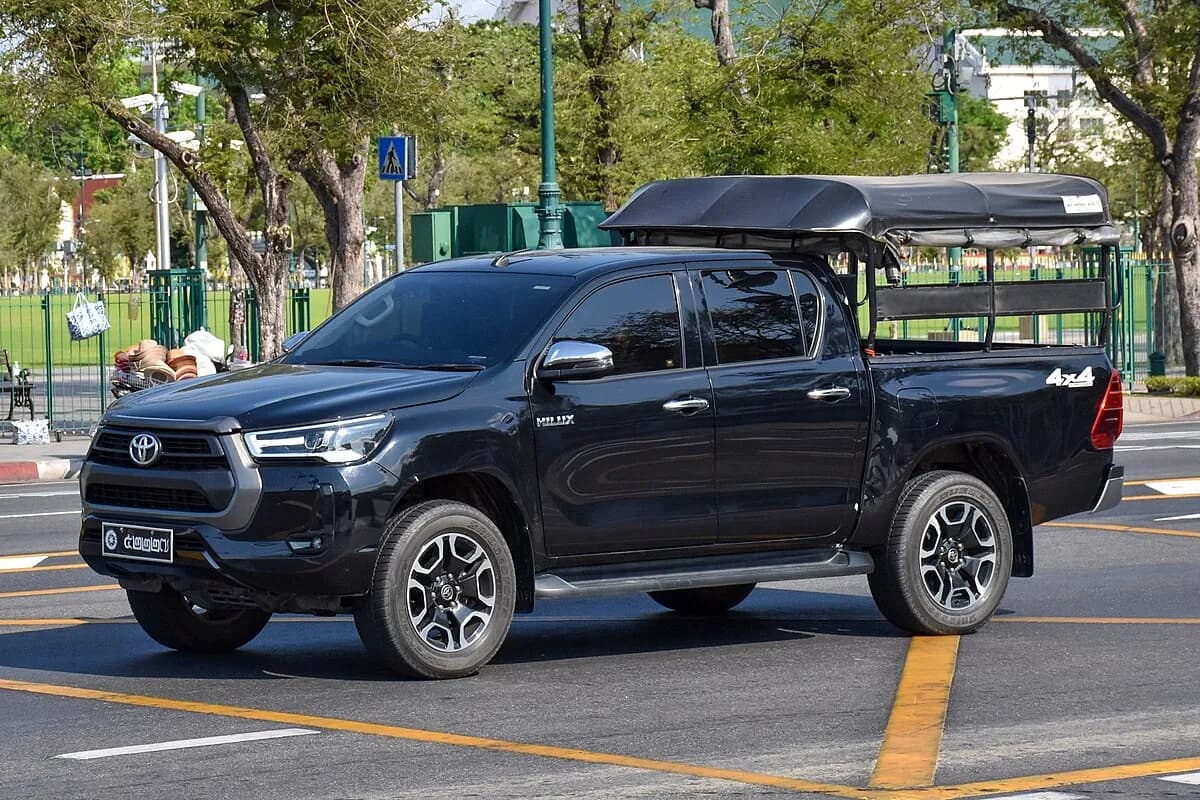 2025 Toyota Hilux
