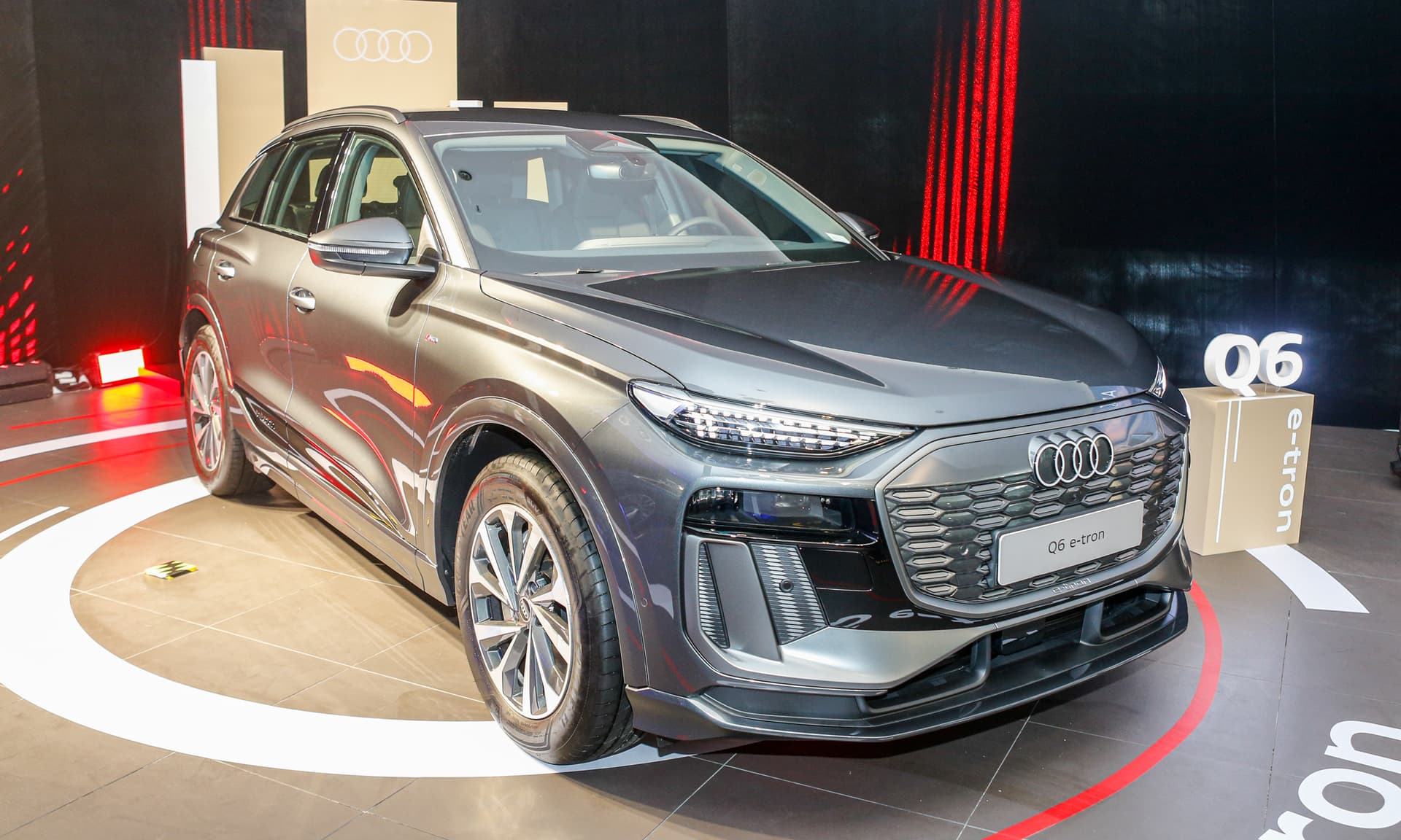 2025 Audi Q6 e-tron