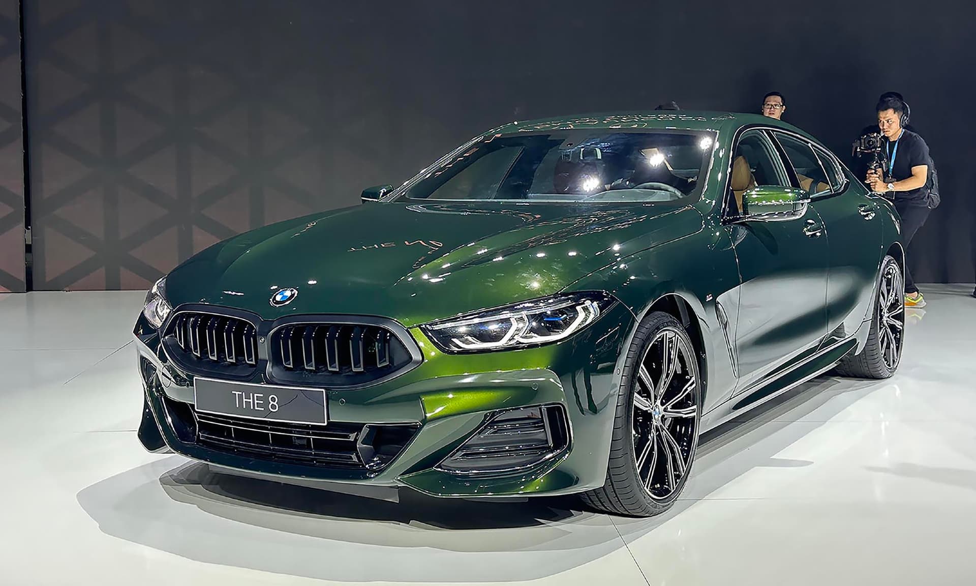 2023 BMW Series 8