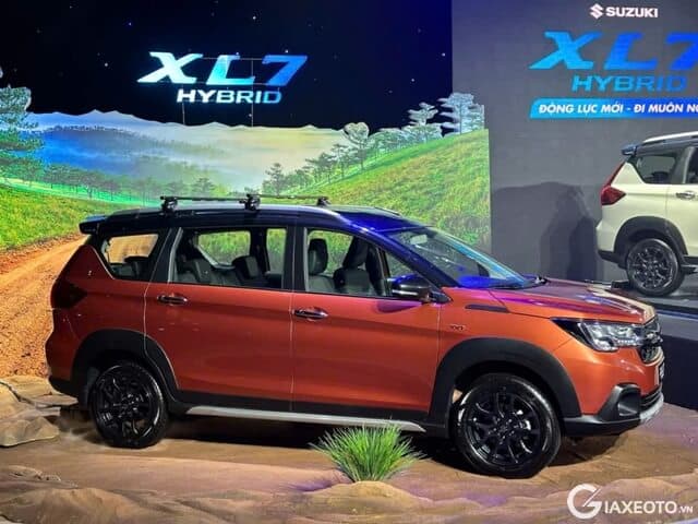 2025 Suzuki XL7 GLX